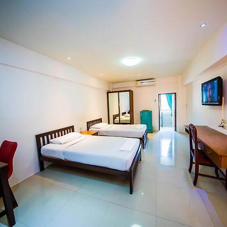 Golden House Service And Apartment Rayong Kültér fotó